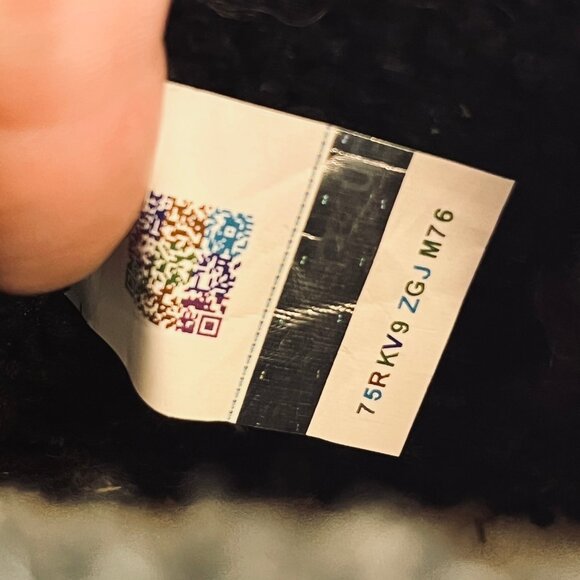 UGG Classic Mini Maxi Curly Platform Boot Size 8 Black Sheepskin Bow Ankle - Picture 12 of 16